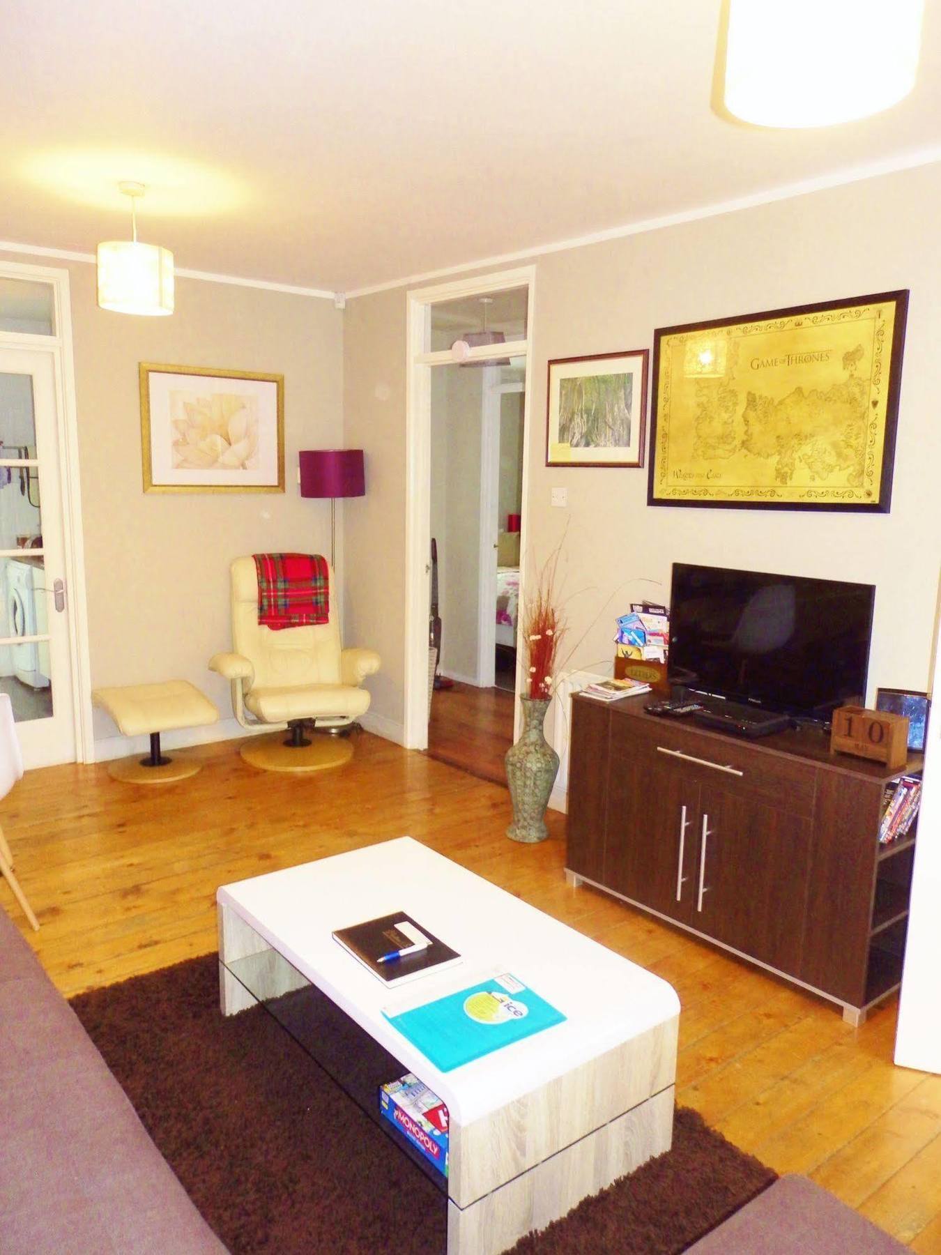 Great Location - City Centre - Parking - 4 Beds - 2 Bedrooms Belfast Exterior foto